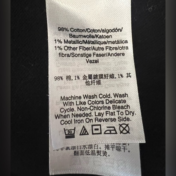 DKNY - A little edgy, but feminine! Designer, quality, 3/4 sleeves, cotton. M - Picture 4 of 4